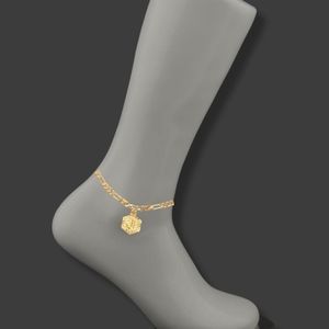 VANGETIMI 18k Gold Plated Letter J Charm Anklet